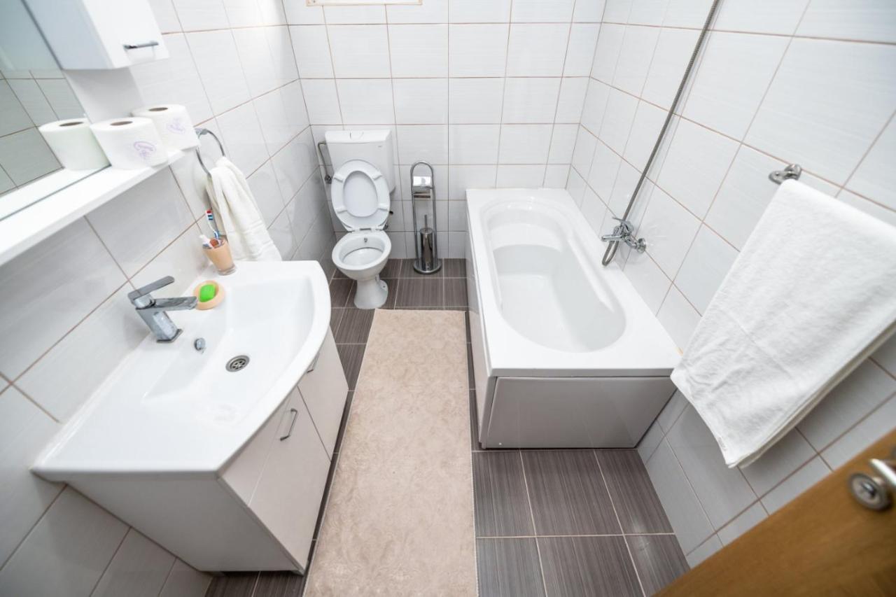 קונייץ' Apartmani Adi&Ena מראה חיצוני תמונה