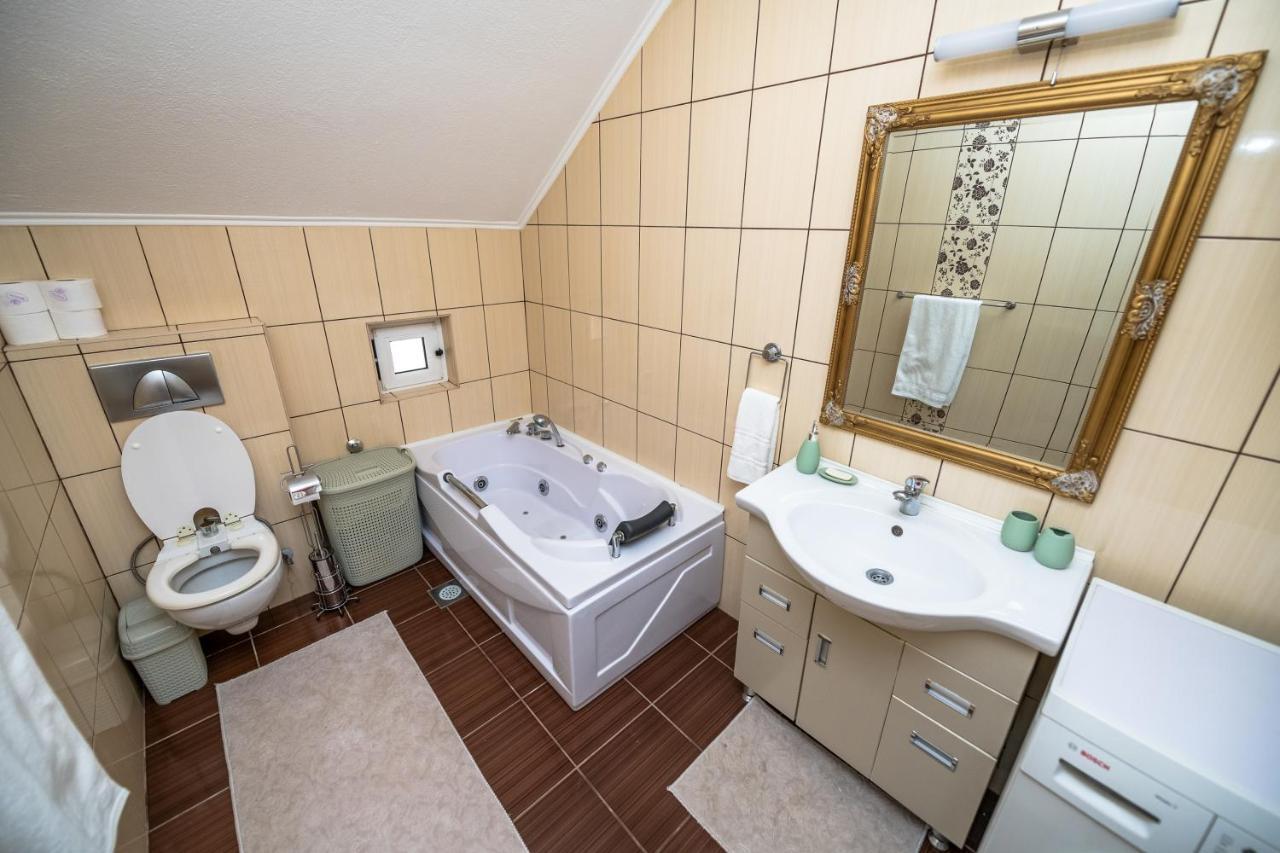 קונייץ' Apartmani Adi&Ena מראה חיצוני תמונה