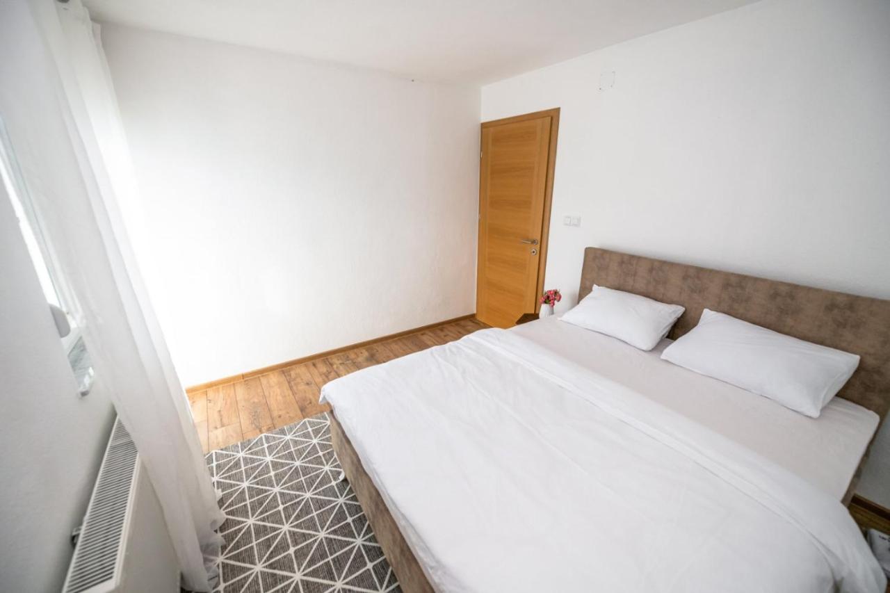 קונייץ' Apartmani Adi&Ena מראה חיצוני תמונה